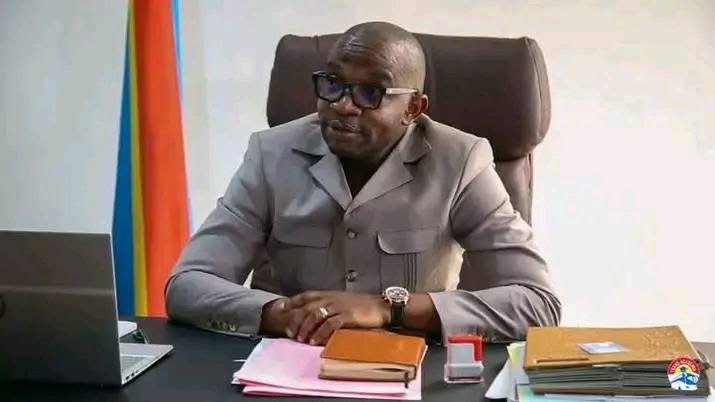 Question Orale avec Débat : Le Ministre Marc Ekila sous le feu des critiques sur la formation professionnelle