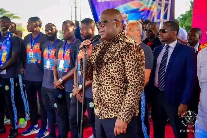Tshisekedi récompense les Léopards avec maisons et voitures