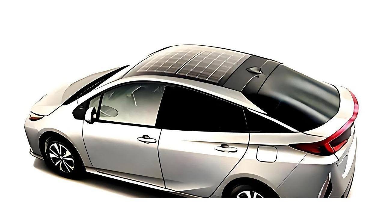 Okapi lance des voitures solaires révolutionnaires en RDC