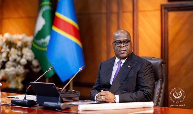 Tshisekedi suspend les nouvelles revalorisations salariales fonctionnaires