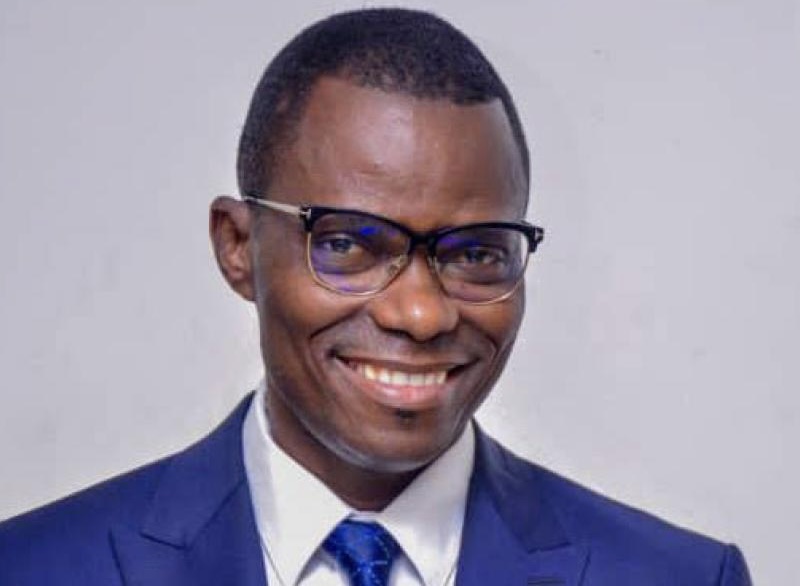 Eliezer Ntambwe critique la faiblesse de l’opposition